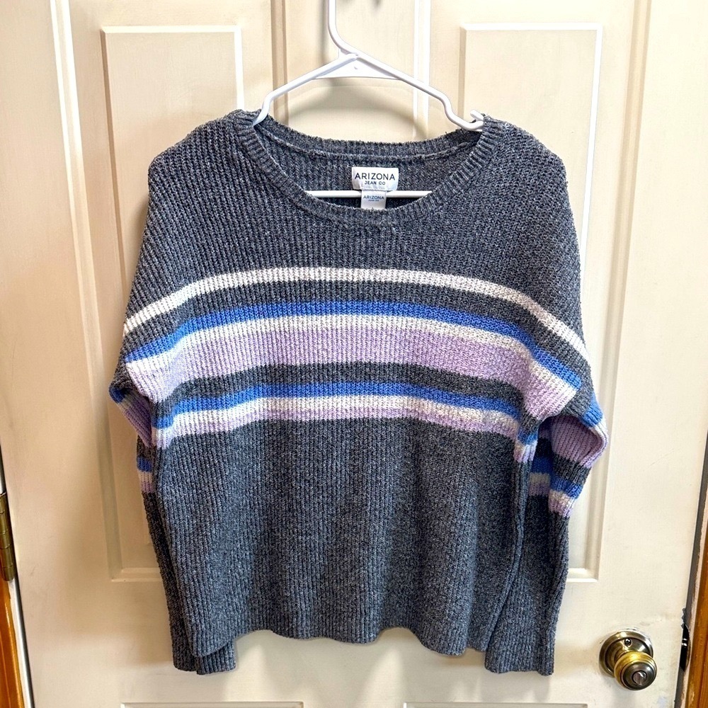Y2K Arizona Jean Company Women's Gray Striped Sweater size L